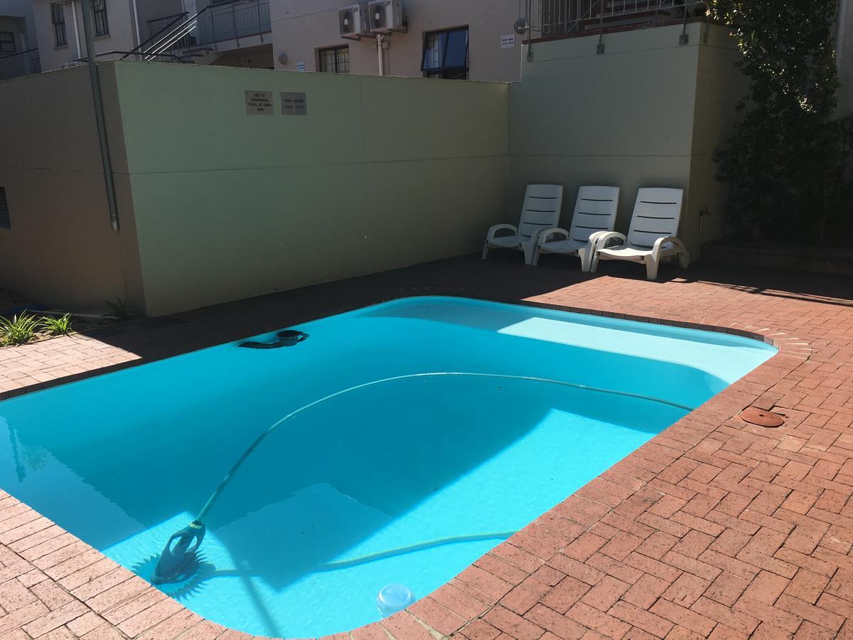 Vilaroux Stellenbosch Zewnętrze zdjęcie